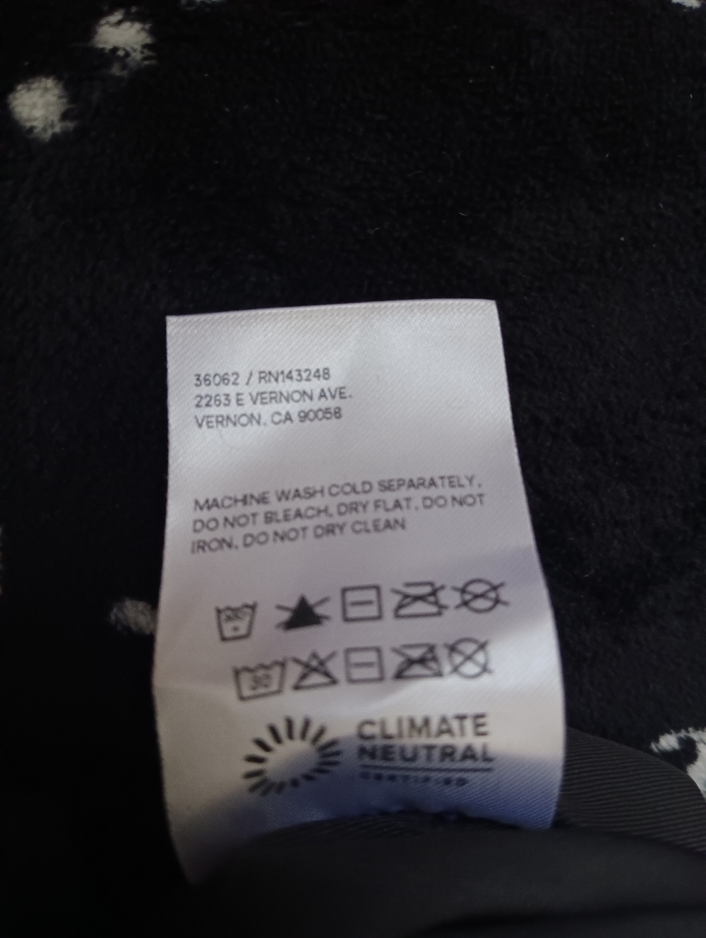 Reformation Ethan Black Wide-Leg Cargo Pants - Picture 7 of 7